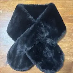 黒ファー　マフラー