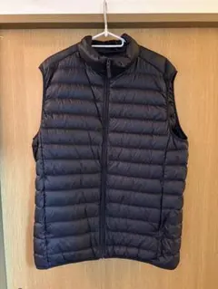 ユニクロ　ウルトラライトダウン　ベスト