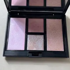 addiction アイシャドウ チーク 4色セット