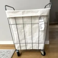 Item thumbnail for item b3a41adb-ad52-4b5c-a15e-903b73212598