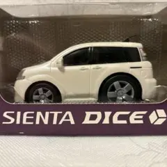 sienta ホワイトミニカー 未開封 新品・未開封】シエンタ ホワイトパール 白 ミニカー カラー