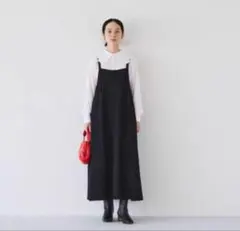 北欧、暮らしの道具店　サイドタックのサロペットスカート