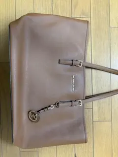 MICHAEL KORS ブラウン トートバッグ