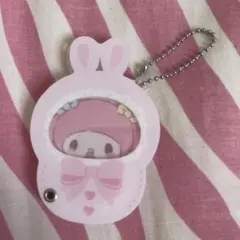 マイメロ　シークレットカスタムチャーム　アクリルキーホルダー　おくるみ　うさぎ