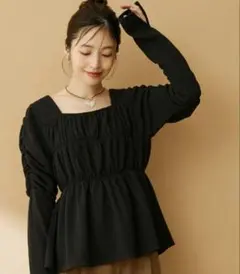 VIS ギャザーデザインカットトップス