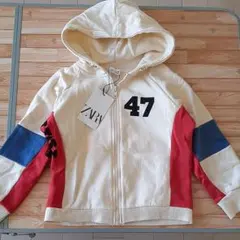 ☆新品&未使用&タグ付き「ZARA」キッズ　裏起毛パーカー　アウター☆