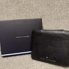 TOMMY HILFIGER トミーヒルフィガーブラック二つ折り財布