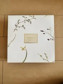 未使用　ナルミ　ボーンチャイナ　スクエアパーティーセット