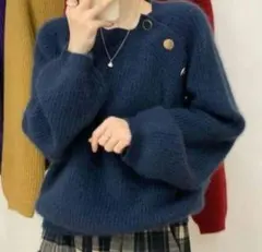 セーター　ニット　ふわふわ　暖かい　 おしゃれ　ネイビー　紺　アシンメトリー