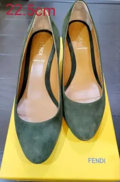 ★FENDIフェンディパンプス　(２２.５cm)のサムネイル