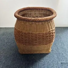 Item thumbnail for item d7f7714d-f987-414c-b162-d1b65ed67c61