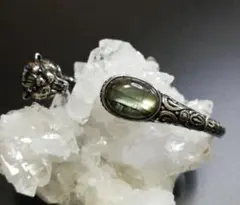 希少！大粒ラブラドライト アンティーク調 シルバーバングル ブレスレット 一点物