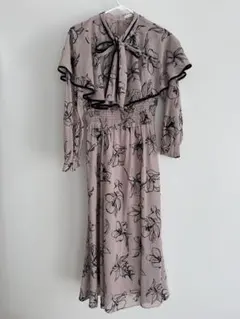 will selection 花柄フリルケープリボンワンピース