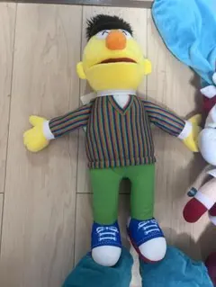 セサミストリート　ぬいぐるみまとめ売り　UNIQLO KAWS　USJなど ユニクロのKAWS×セサミストリートのぬいぐるみの全貌が明らかに、購入