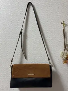 サマンサ 細長バッグ bag ショルダーバッグ 肩がけ 流行り お洒落