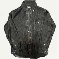 ダークグレー　デニムシャツ