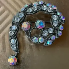 キラキラビンテージブローチ　アクセサリー　シルバー・クリア色