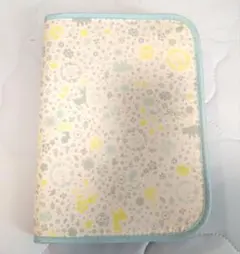 お値下げ実施中❕❕ キャサリンコテージマルチケース（森の動物柄）