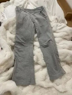 LE COQ SPORTIF グレー ジョガーパンツ