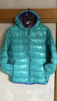 CHUMS チャムス ターコイズ フード付きダウンジャケット⭐︎美品⭐︎軽量⭐︎