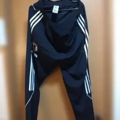 Item thumbnail for item 77a6a12c-7d38-47b0-bef3-86dba3104a86