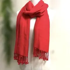 GAP 真っ赤なストール カズ　レーザーさんも イチオシ‼️