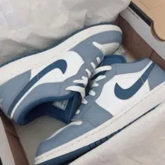 Nike Air Jordan 1 Low ホワイト/ブルー スチールブルー