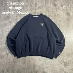 Champion 前Vガゼットマーケット大学 刺繍ロゴ フェード紺XLサイズ短丈