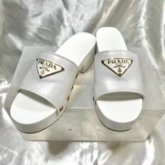 PRADA プラダ ロゴプレート サンダル ホワイト ミュール レディース
