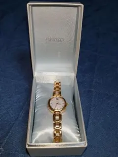 SEIKO セイコー　レディース腕時計　ピンクゴールド　SWFA196