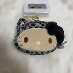 ハローキティ 日焼け　ダイカットチャーム　しまむら