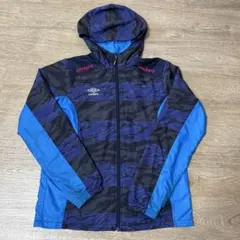 umbro 迷彩柄 フード付きウィンドブレーカーM（160程度）
