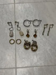 【まとめ売り】 イヤリング 樹脂イヤリング含む