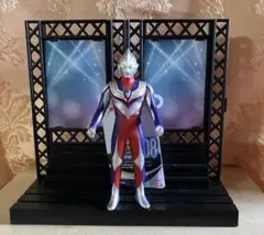 新品 ウルトラヒーローシリーズ ウルトラマンティガ マルチタイプ