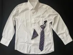 130cm ワイシャツ チーフ・ネクタイ付き　男の子