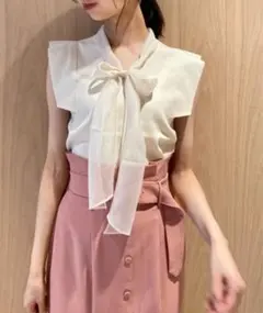 SNIDEL ボウタイニットプルオーバー