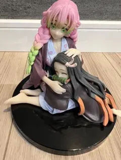 鬼滅の刃　フィギュア　甘露寺蜜璃　ねずこ