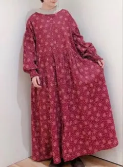 サマンサモスモス　綿麻起毛キンモクセイプリントワンピース