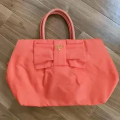 GUESS ハンドバッグ ピンク サテン ミニバッグ ギャル - メルカリ