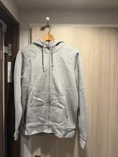 Nike グレー ジップアップパーカー