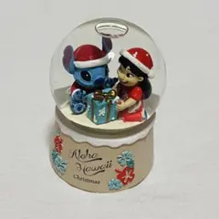 ディズニー　リロ&スティッチ　クリスマス　スノーグローブ　フィギュア