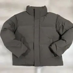 2025UNIQLO ユニクロシームレスダウンジャケット XL 黒 481608 - メルカリ