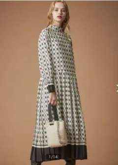 エポカ ロングワンピース