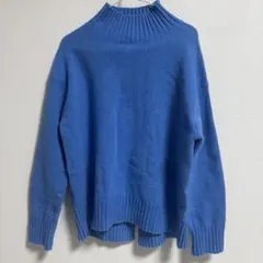 GUタートルネックセーター　青