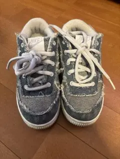 Item thumbnail for item 88e77d67-6847-48ba-88af-8fe36ea8ef04