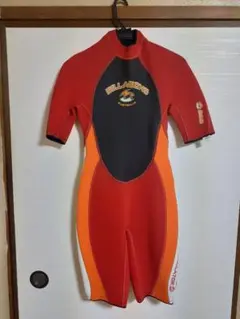 ウエットスーツ