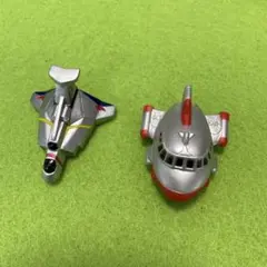 ウルトラマンシリーズ シルバー フィギュア 指人形　2個