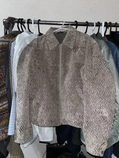 ZARA アウター　ベージュ　総柄　短丈　Lサイズ