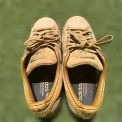 adidas Superstar スエード ベージュのサムネイル