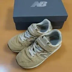 New Balance YV996JB3 キッズシューズ 20.5cm　ベージュ